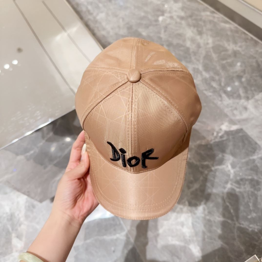 Christian Dior Caps